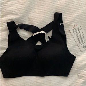 Lululemon Enlite Bra